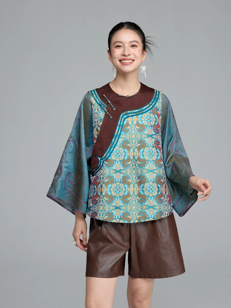 初见十三娘•张和才『锦绣神鹿』古蜀锦手工高定汉服马甲日常百搭款