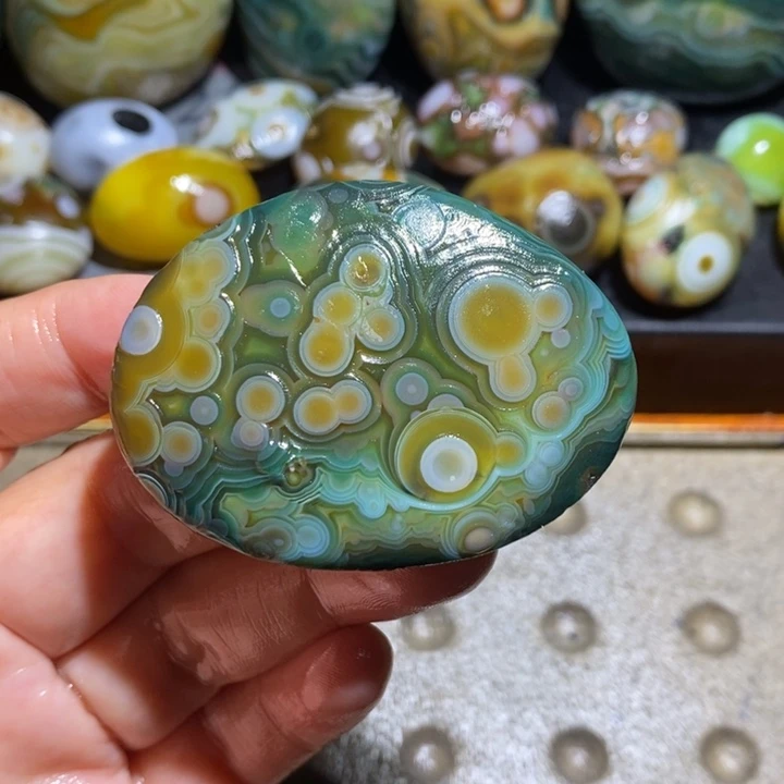 未镶嵌玛瑙/玉髓珠宝半成品148