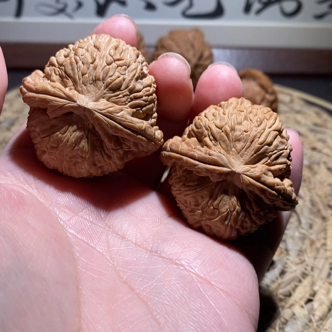 桃核吊坠42全品球白