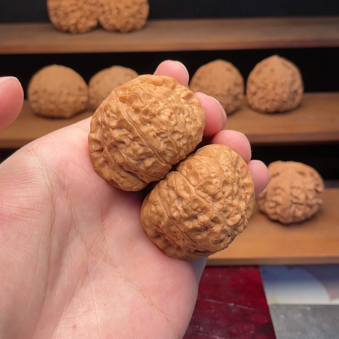 文玩核桃把件45精配圆润肉球毕业南瓜墩