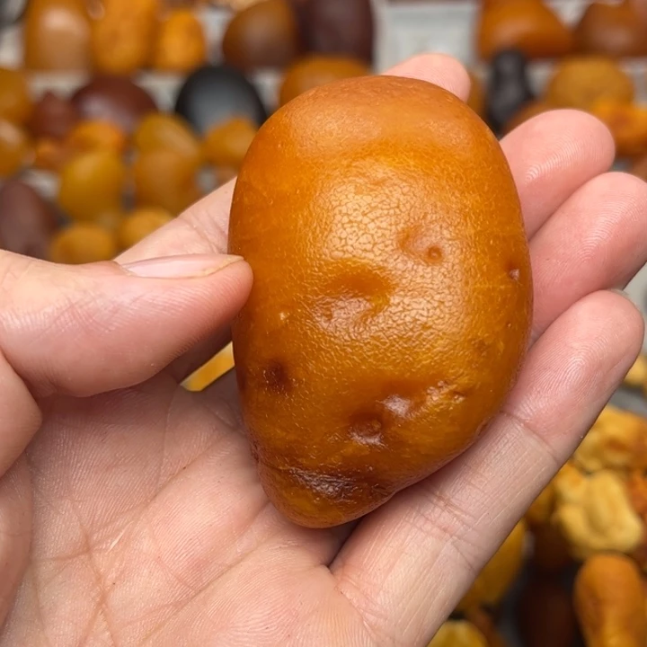 琥珀未镶嵌裸石天然蜜蜡吊坠