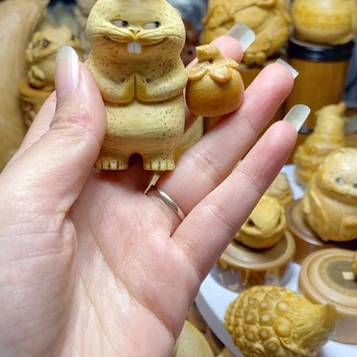 折***岚竹纯手工雕刻竹根兔子