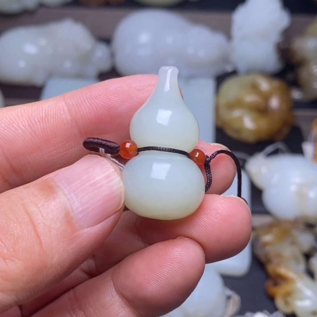 【闪购商品】和田玉未镶嵌颈饰