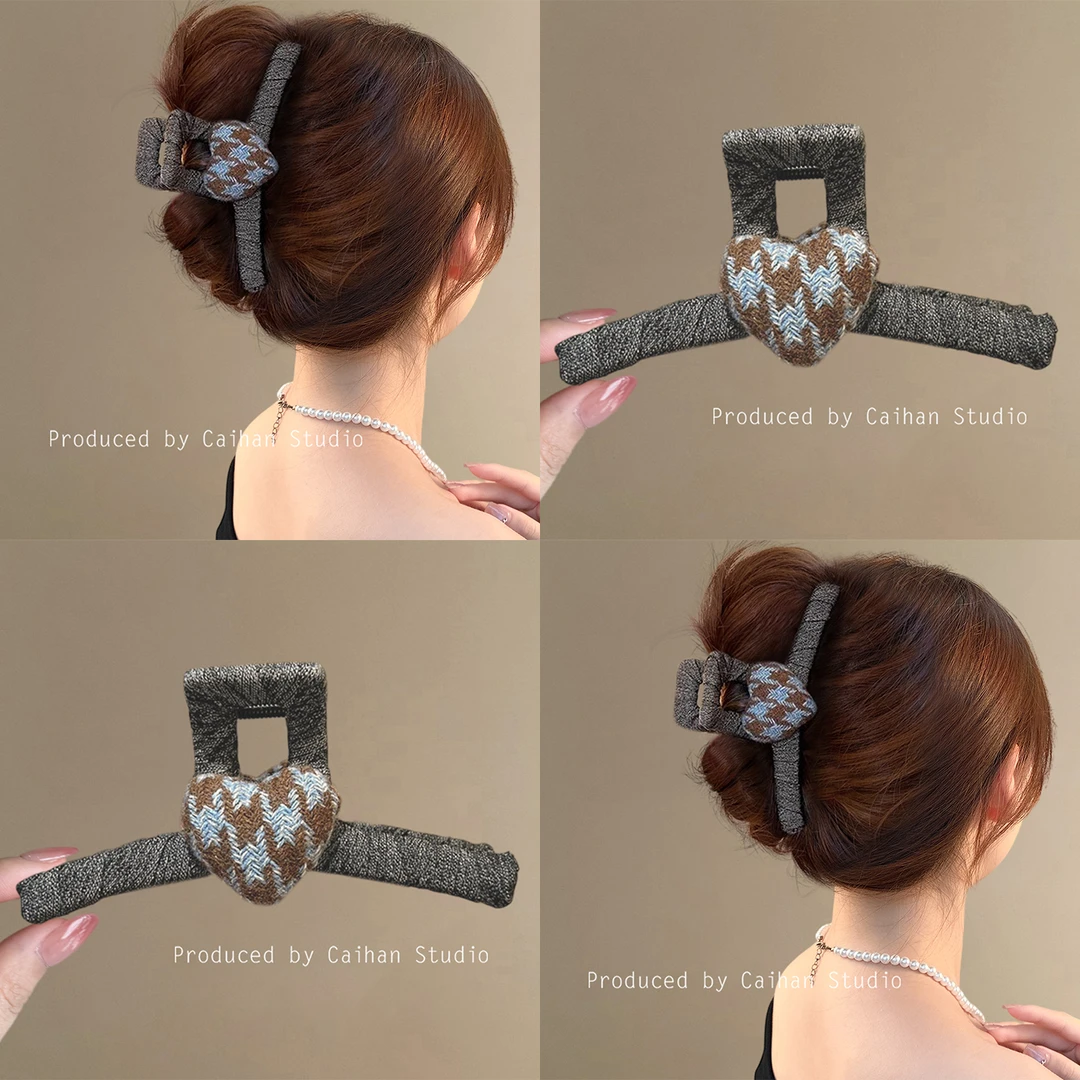 微甜小调~韩系千鸟格爱心抓夹女高级感2025新款后脑勺旅行发卡