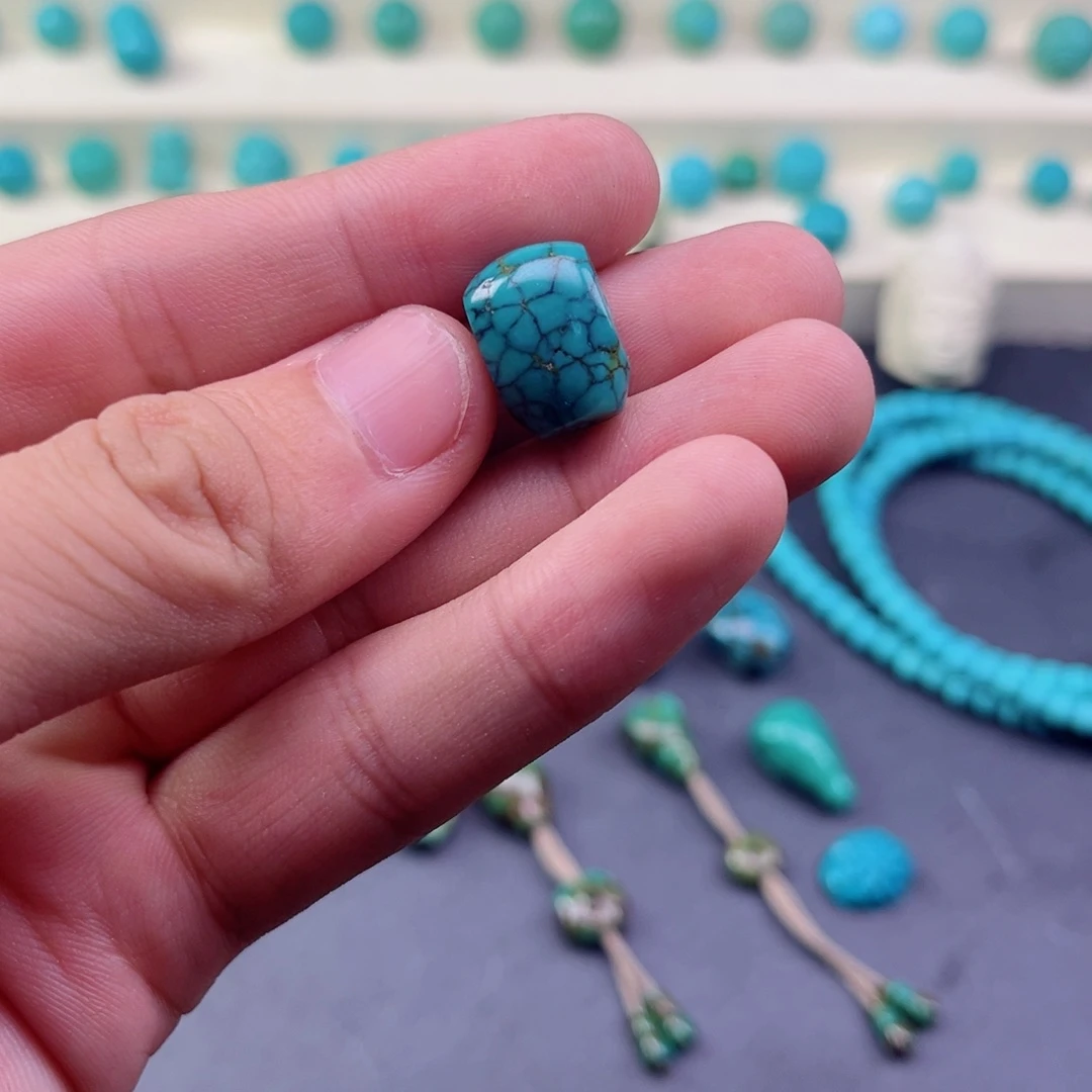 绿松石未镶嵌绿松石