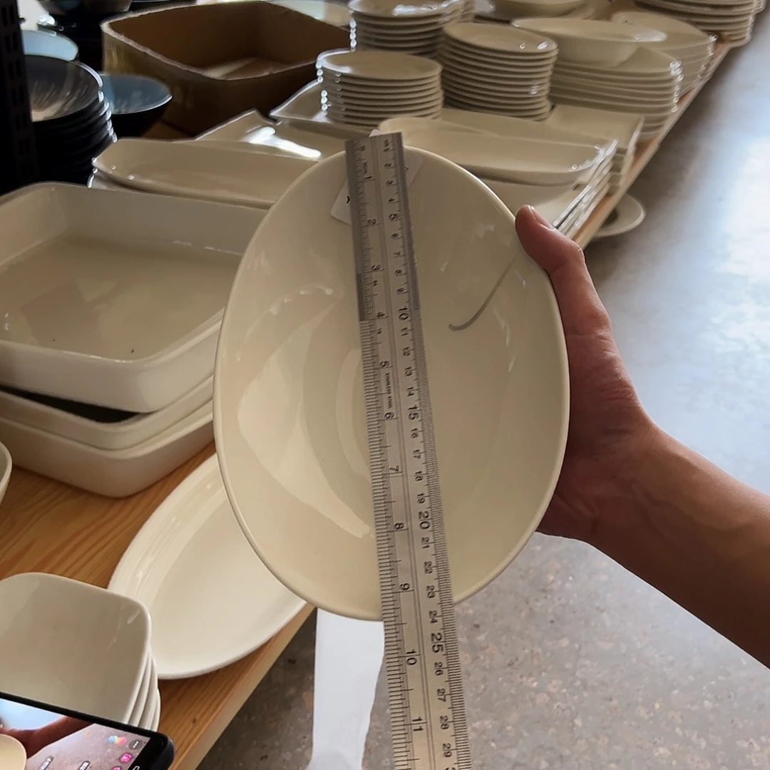 新骨瓷119微瑕暖白9.75寸椭圆盘