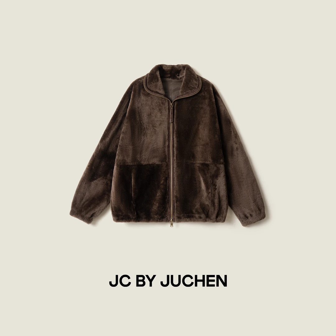 黑标线“奇迹暖暖”Baby美利奴皮毛一体拉链短外套FW116091-896