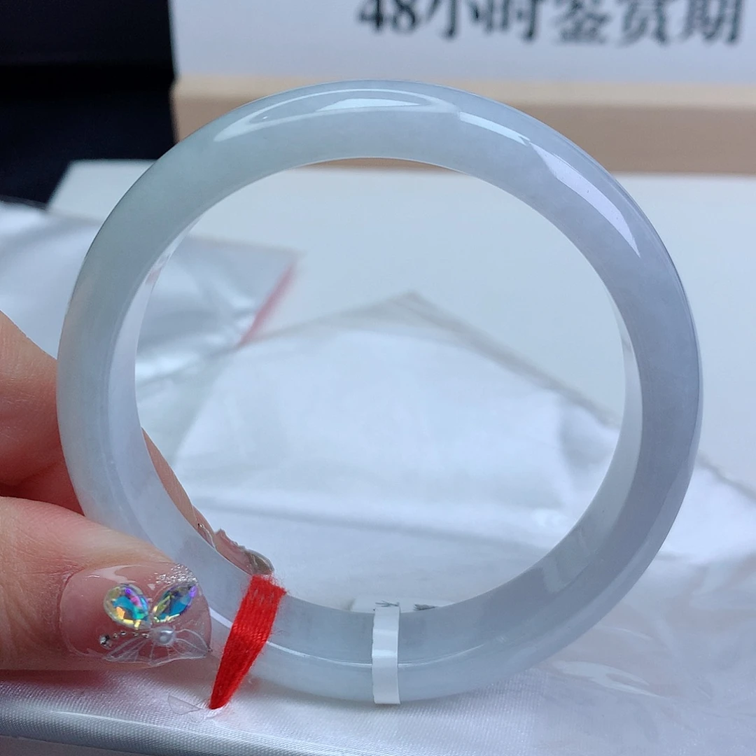 翡翠手镯未镶嵌58.5圈口