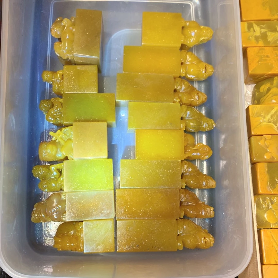 【闪购商品】寿山石何*东老挝石批发