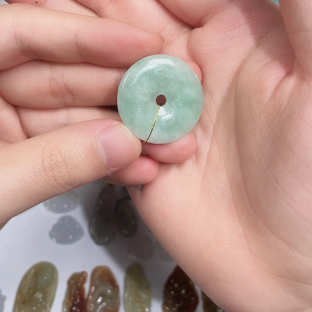 翡翠未镶嵌颈饰翡翠挂饰
