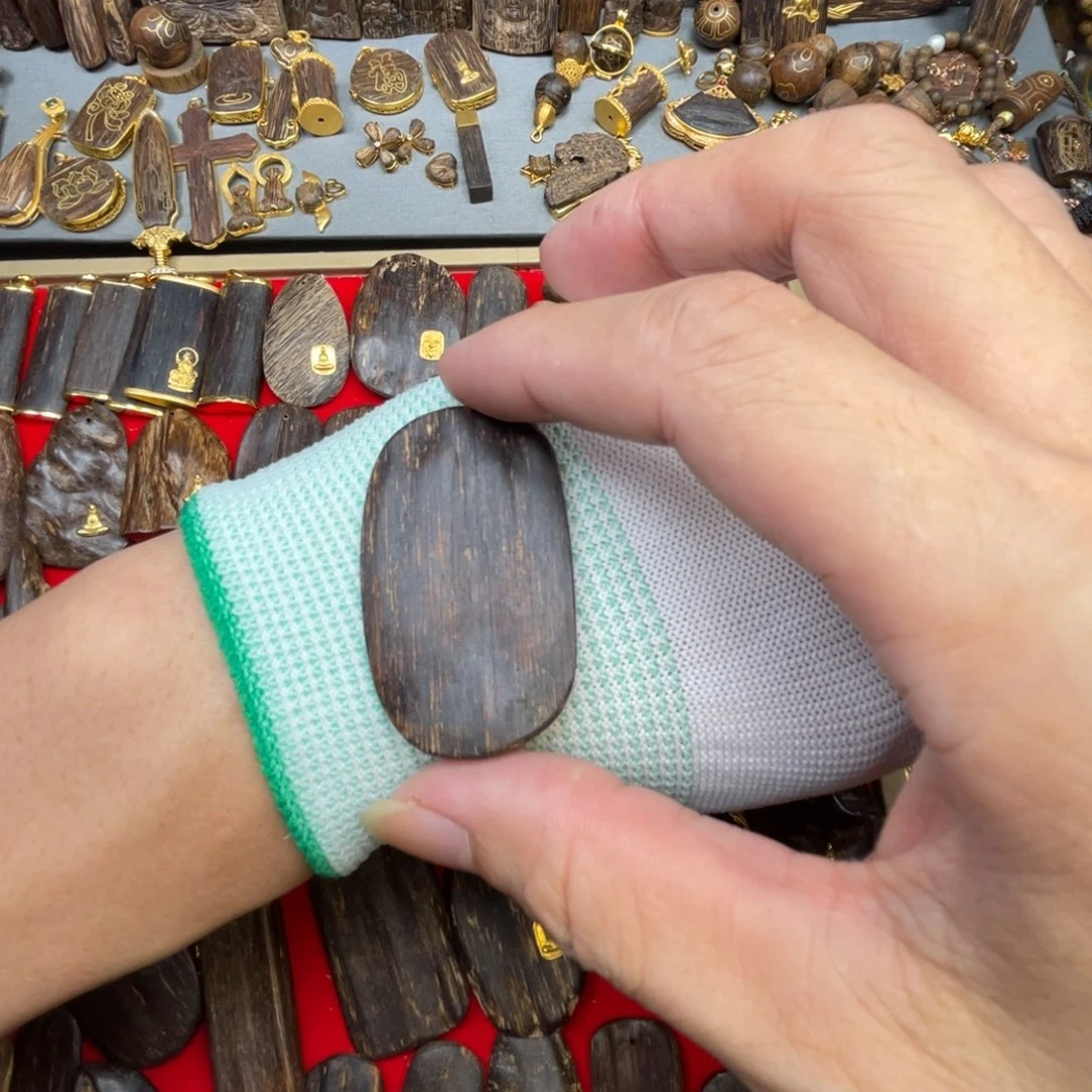 吊坠沉香沉香吊坠