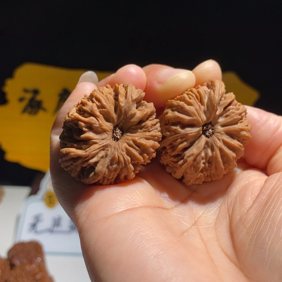 J***w大叶紫檀（黑酸枝木类）