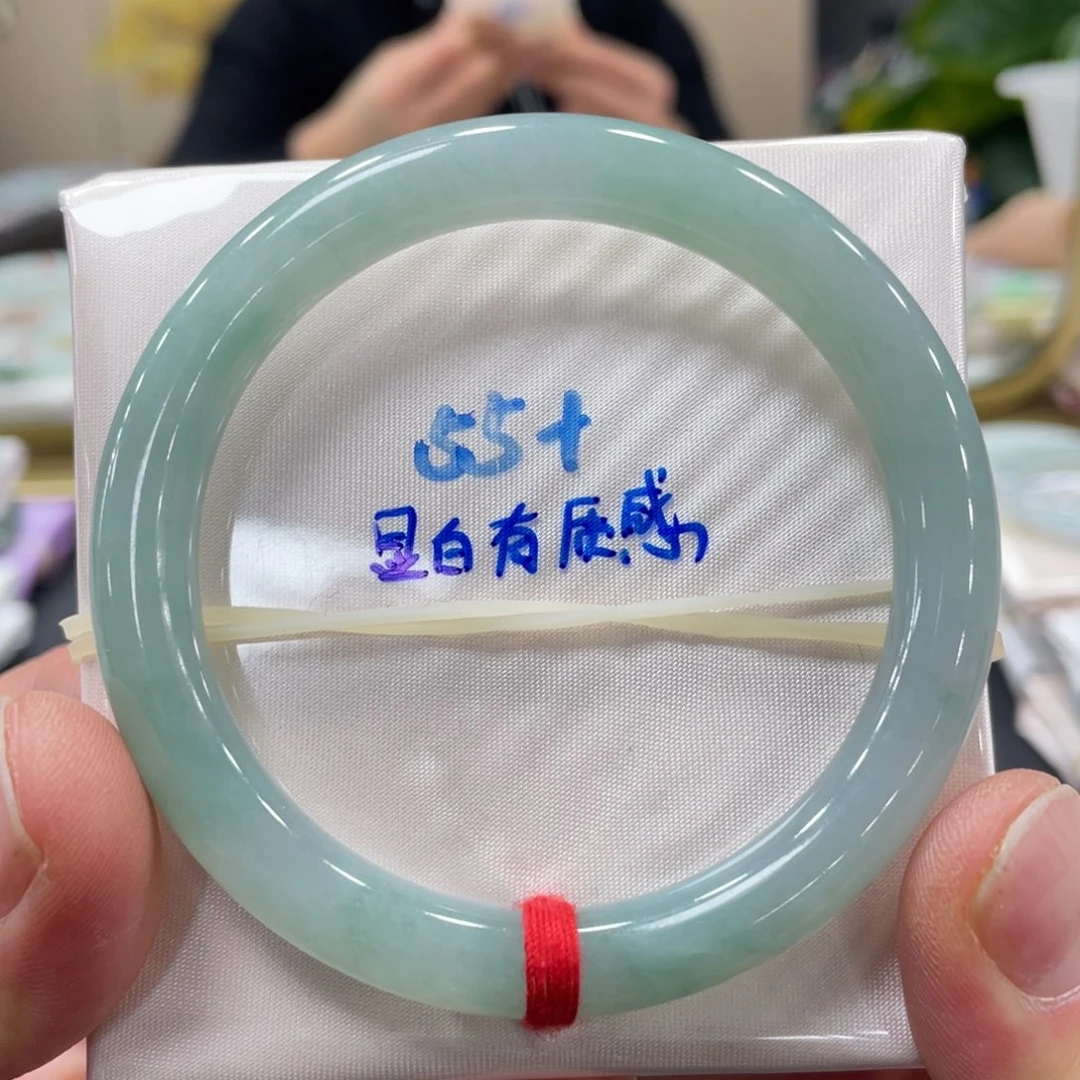 未镶嵌手镯翡翠翡翠