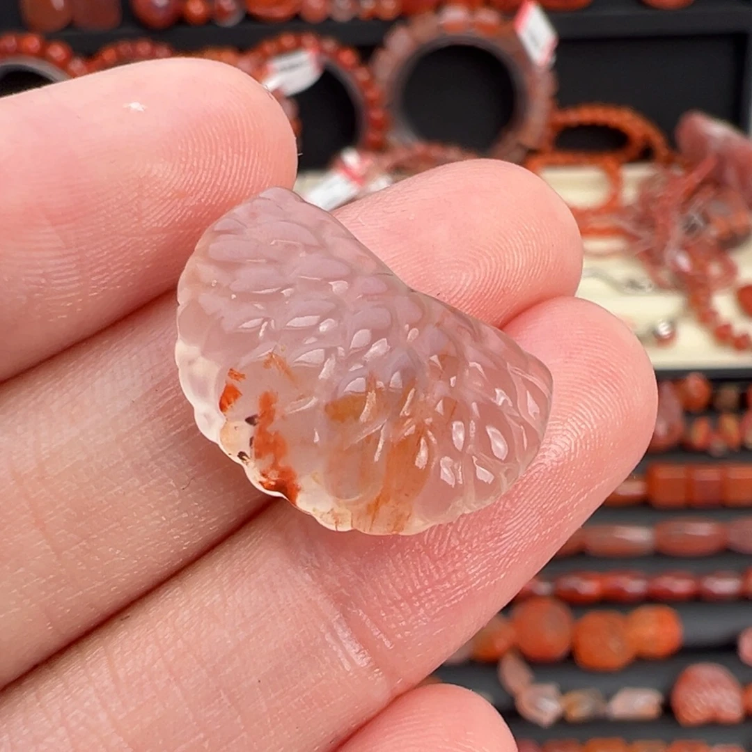 南红玛瑙未镶嵌颈饰橘子瓣