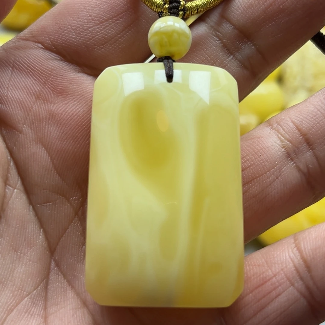 蜜蜡珠宝奇石未镶嵌