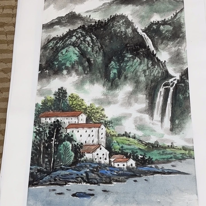 国画花鸟的翅膀和翅膀是一样长