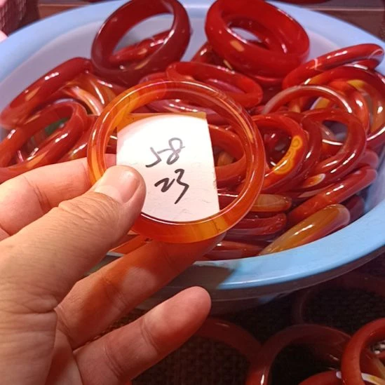 玛瑙/玉髓未镶嵌手镯