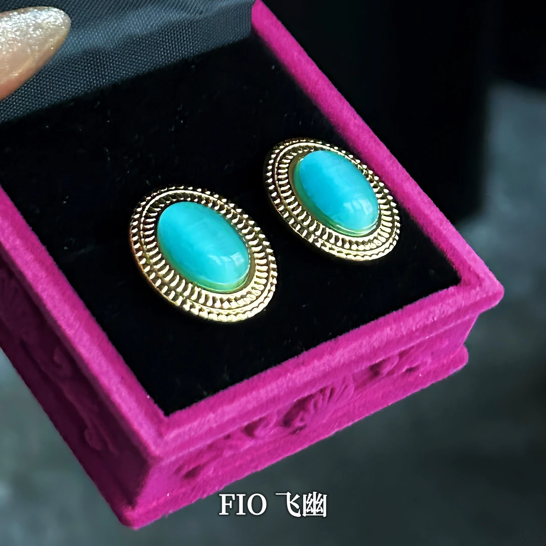 钛钢石英石耳饰 蓝色猫眼耳钉钛钢镀金不掉色E002