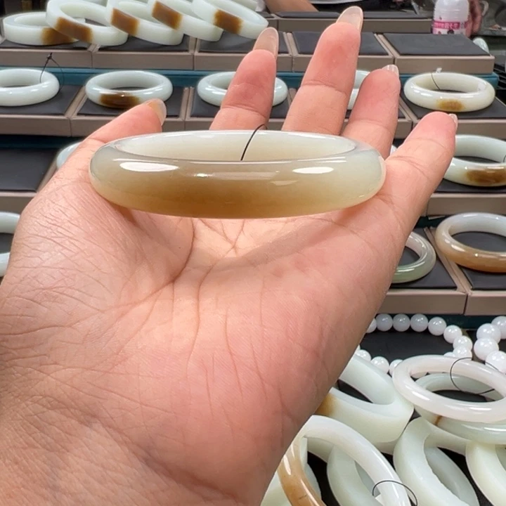 和田玉未镶嵌颈饰淘****6