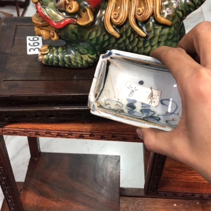 陶瓷孤品单件车里拍红**渡