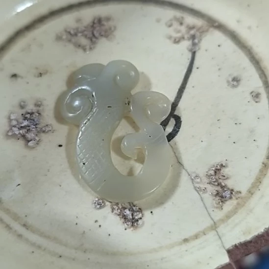 摆件玉，，，，，，，，，，，，，，，，，，