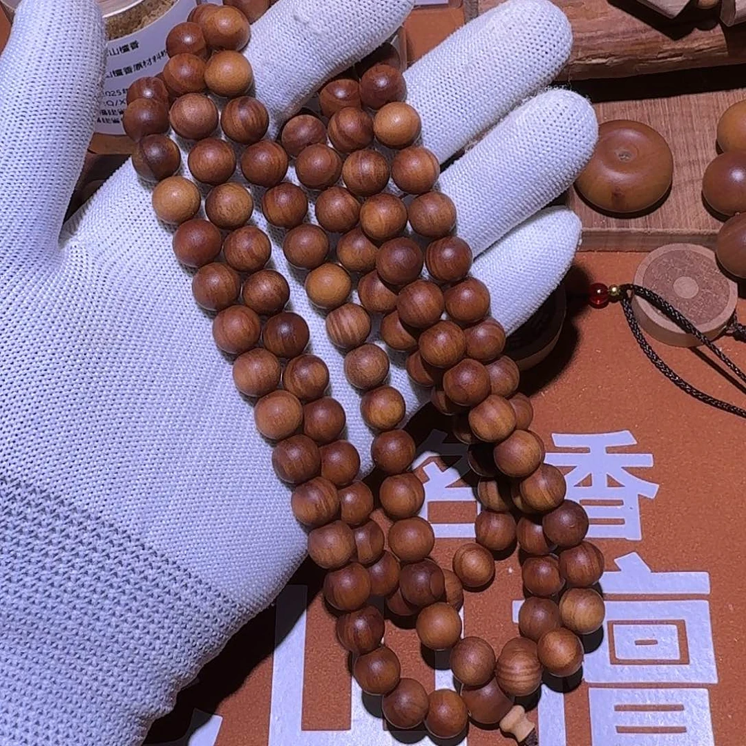 檀香木1.0×108颗黑肉顺纹沉水1