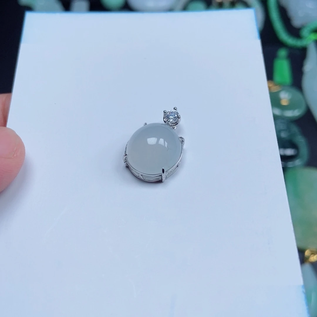 @***️翡翠未镶嵌颈饰蛋面吊坠