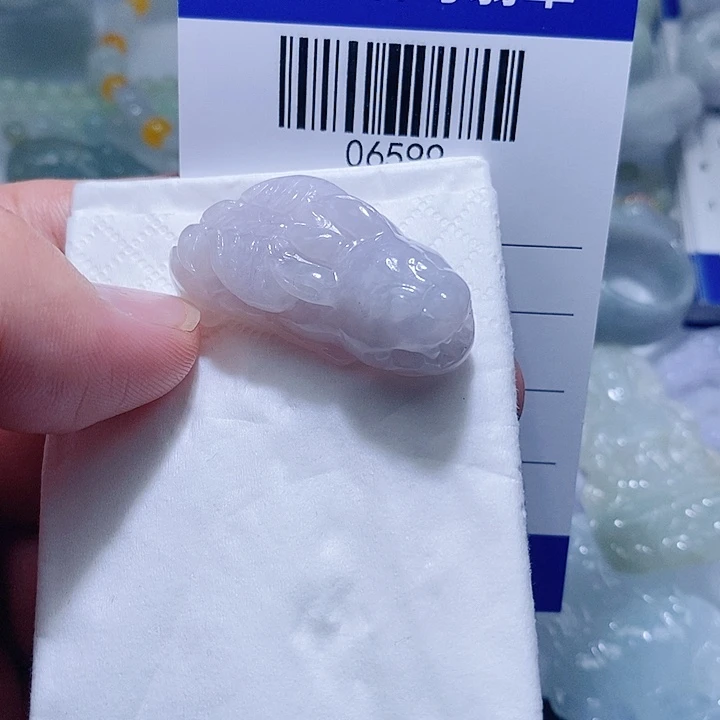翡翠未镶嵌颈饰天光墟翡翠市场现金代购
