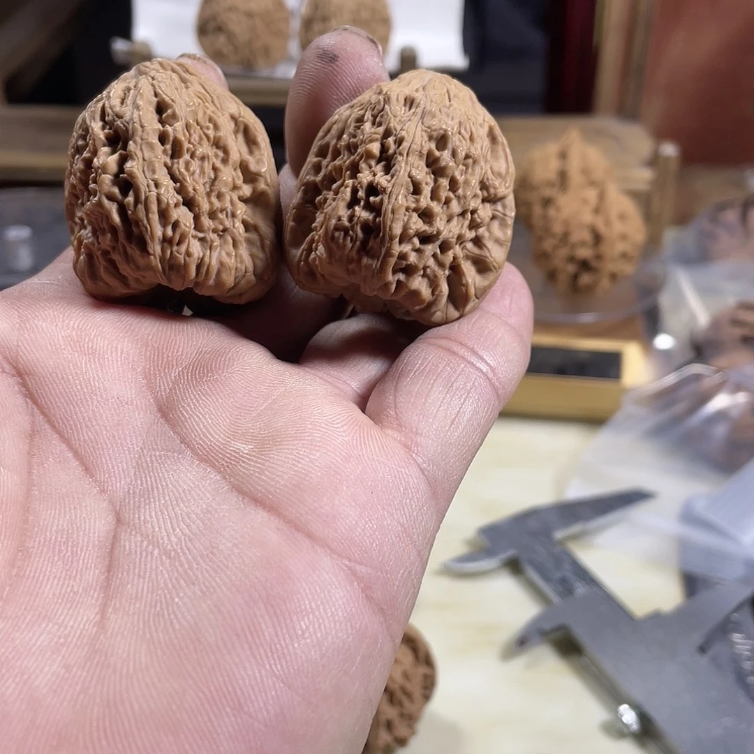 桃核吊坠悟*文玩核桃南将石