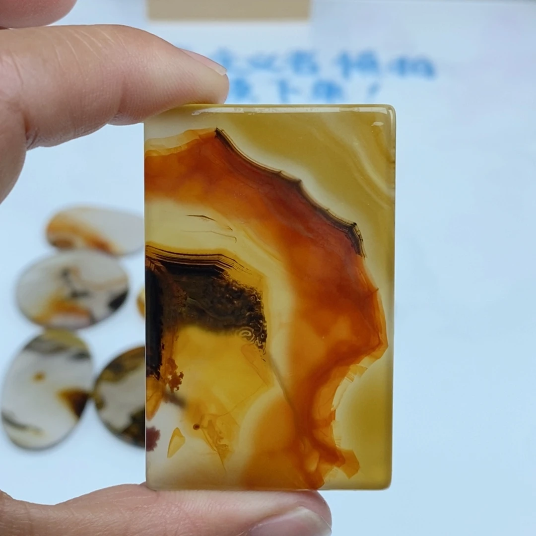 玛瑙/玉髓未镶嵌珠宝半成品