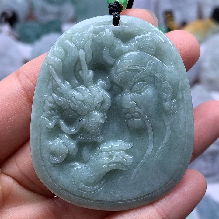 翡翠未镶嵌颈饰玉龙关二爷福利