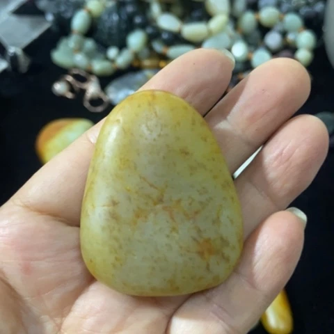 和田玉（糖玉）未镶嵌车挂