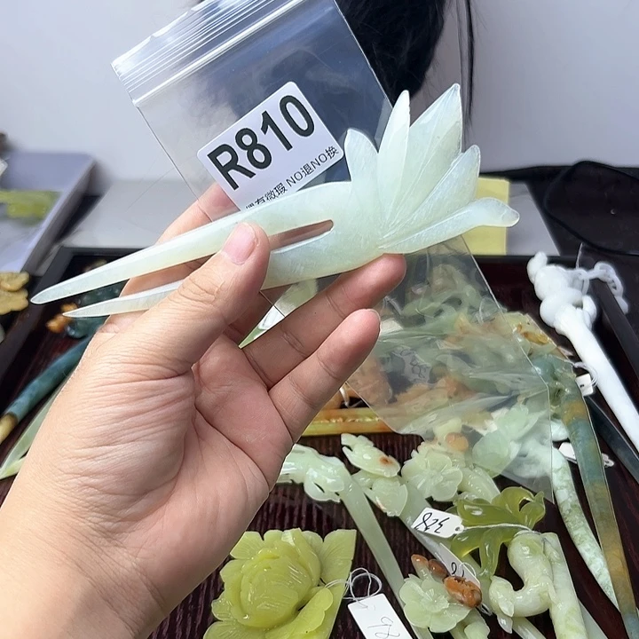 蛇纹石玉发饰合金筱****H