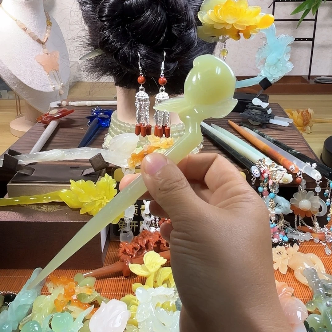 蛇纹石玉合金发饰