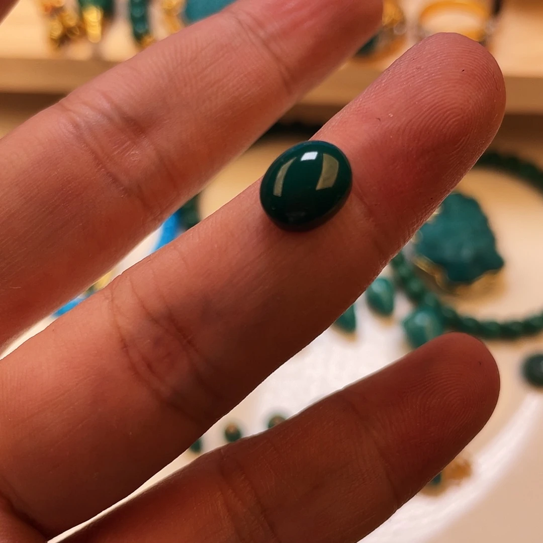 绿松石未镶嵌原矿绿松石