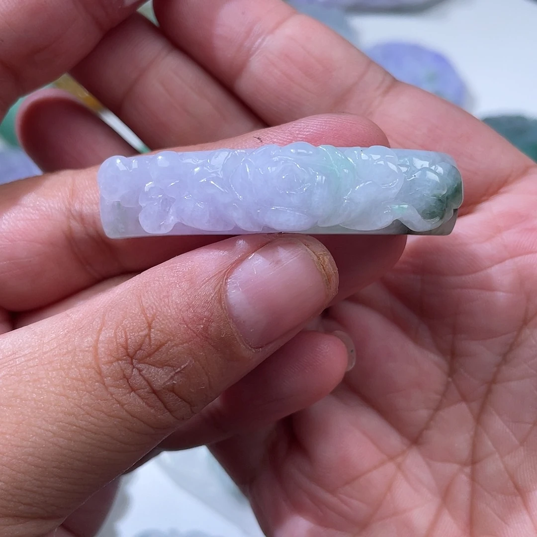 颈饰未镶嵌翡翠鲜*翡玉缘翡翠