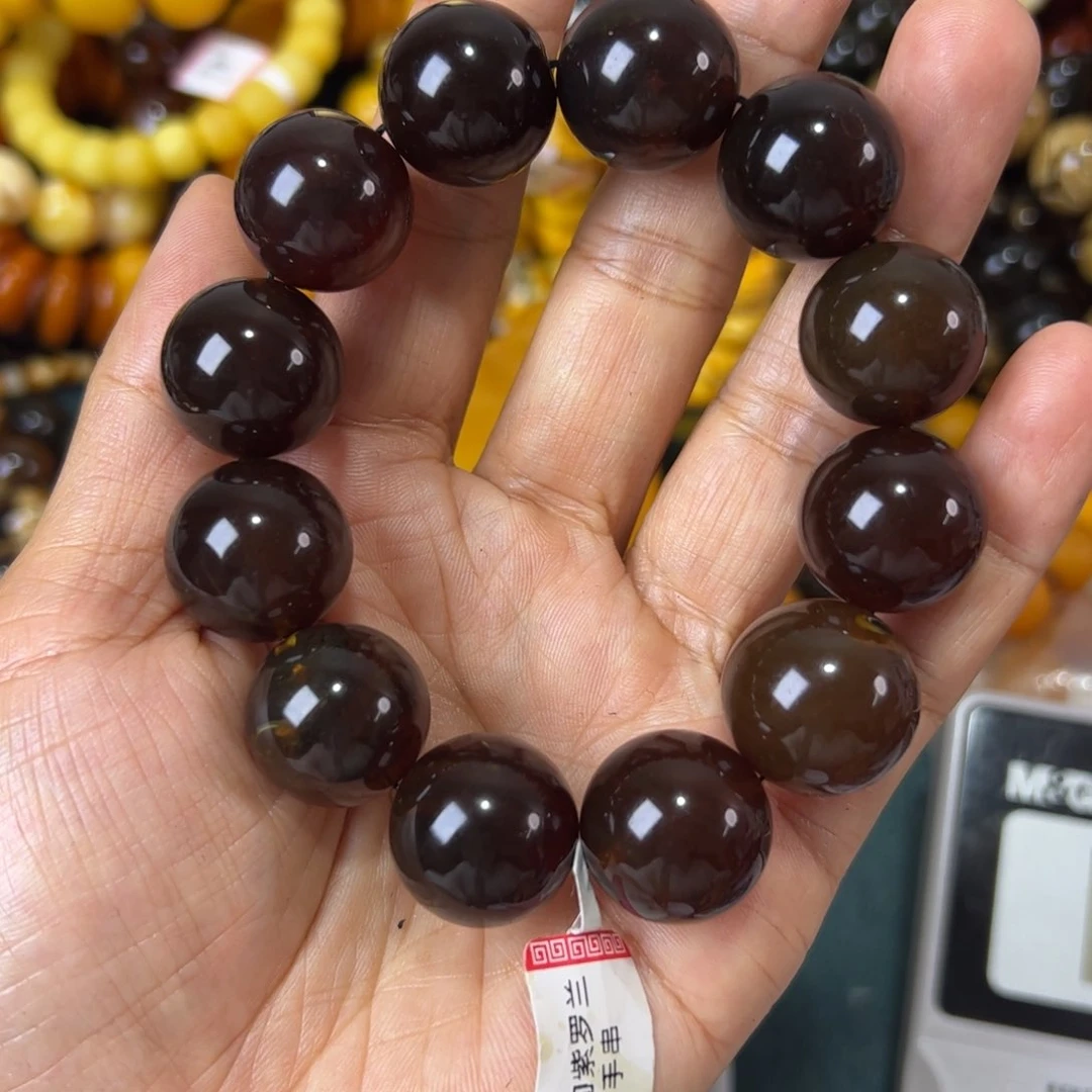 未镶嵌琥珀珠宝奇石943