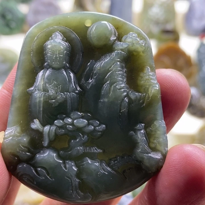 和田玉未镶嵌颈饰