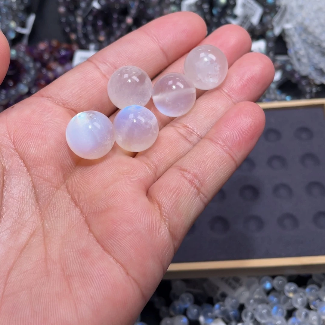 月光石手链未镶嵌陈**?蓝月光单珠16m 5颗