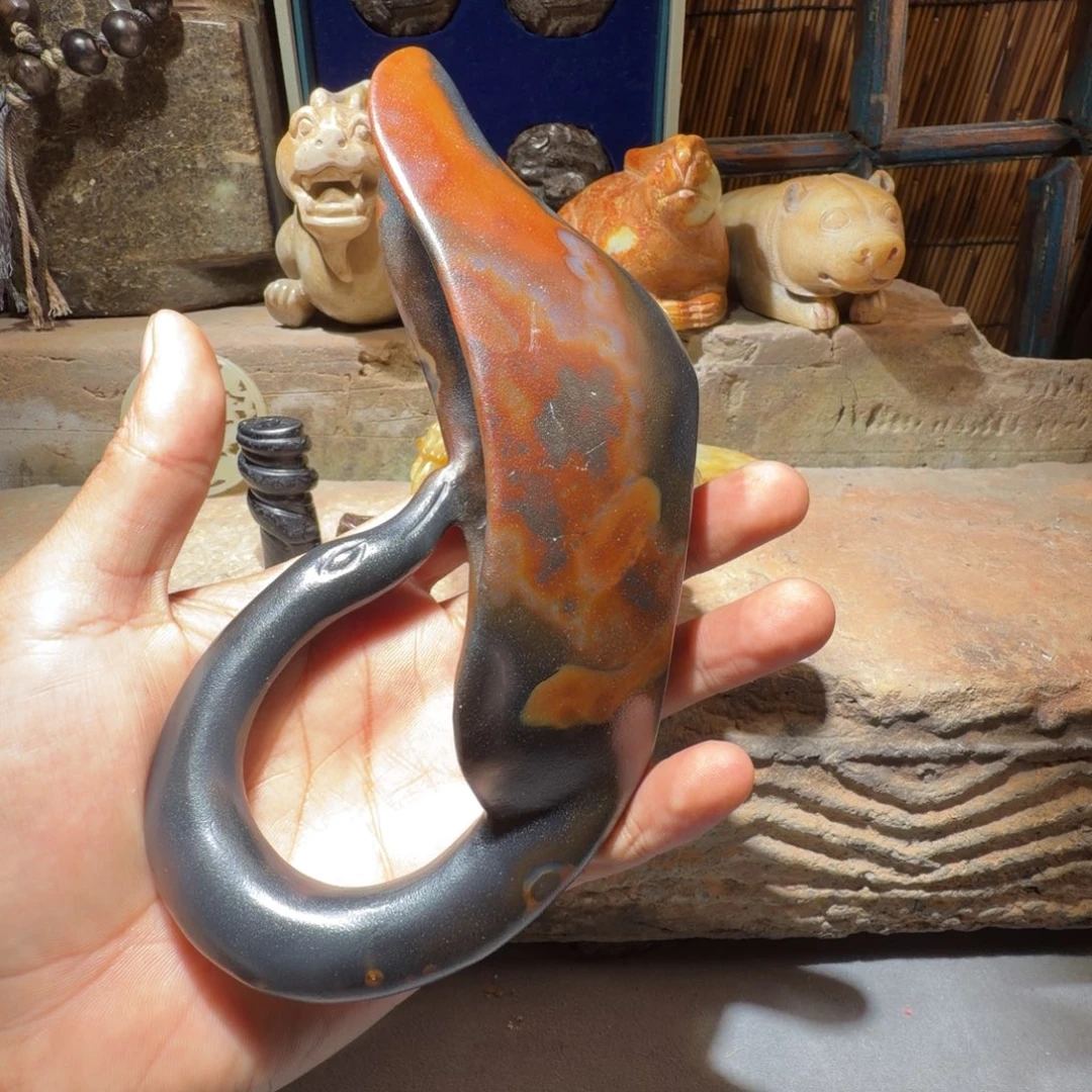 依***古和田玉（糖玉）未镶嵌颈饰