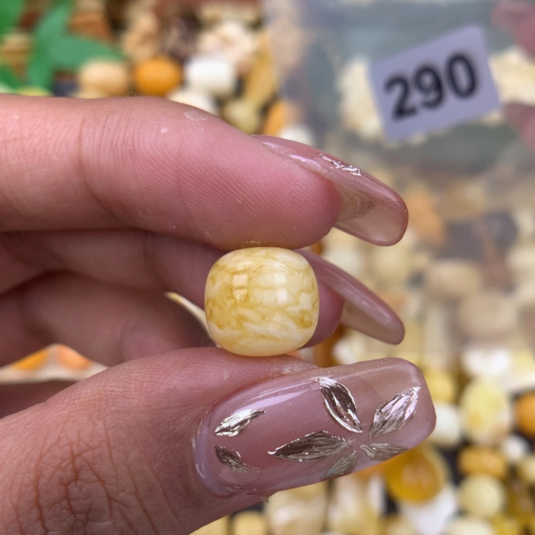 琥珀珠宝奇石未镶嵌11.3