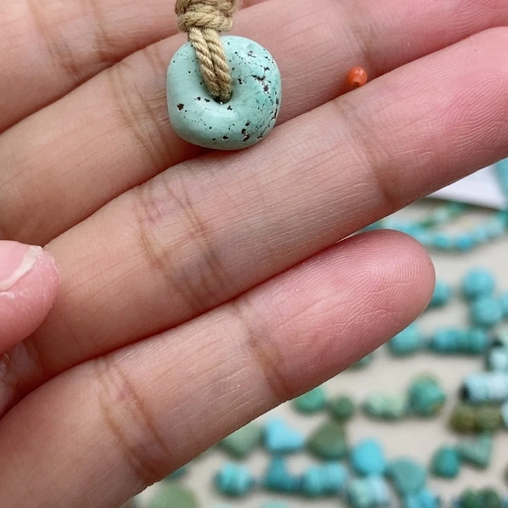 南红玛瑙未镶嵌珠宝奇石
