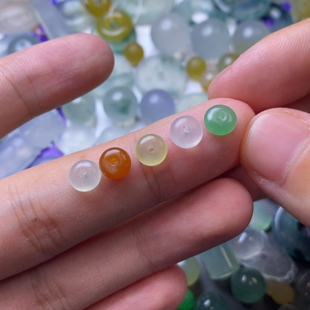 定制翡翠未镶嵌珠子