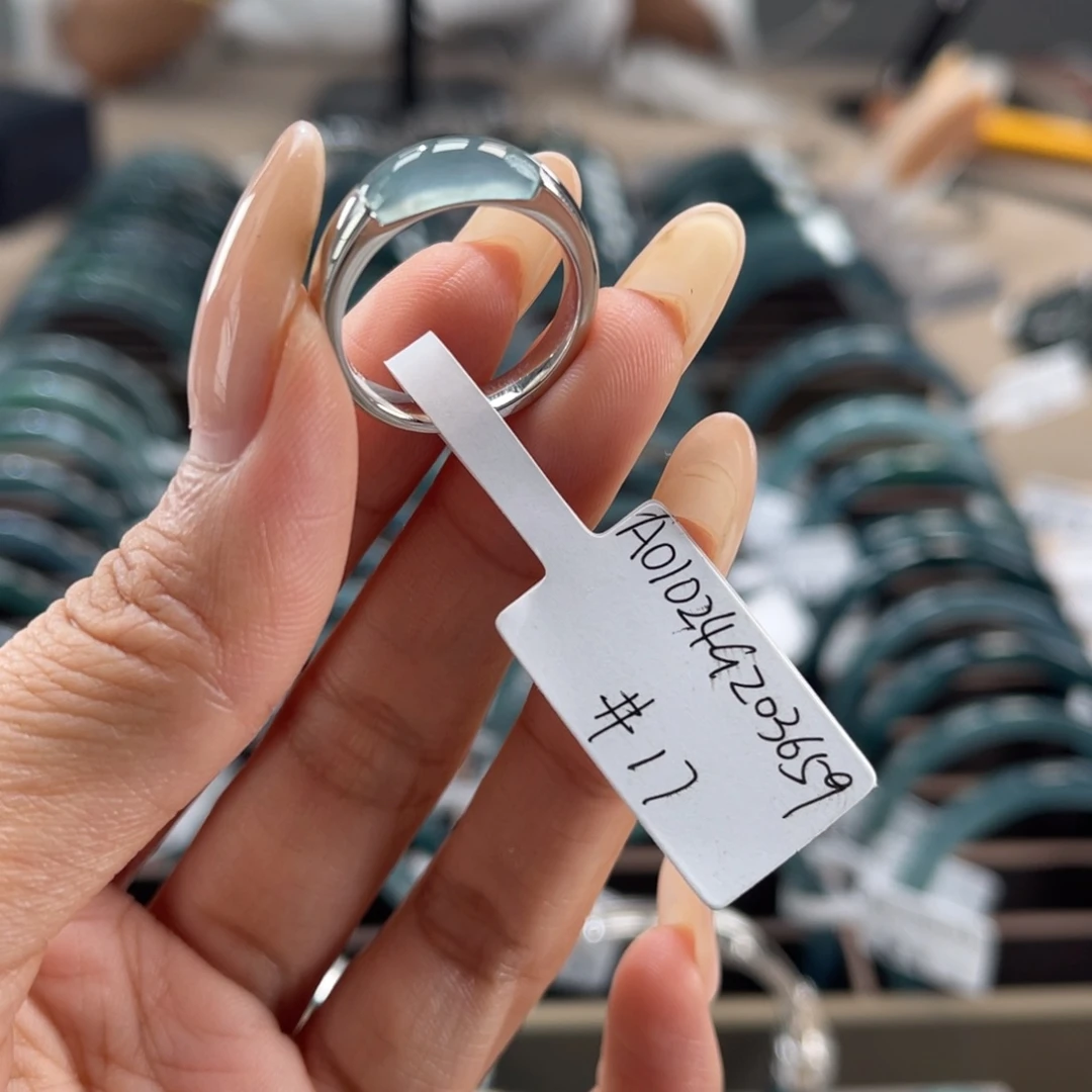 翡翠未镶嵌手镯戒指17