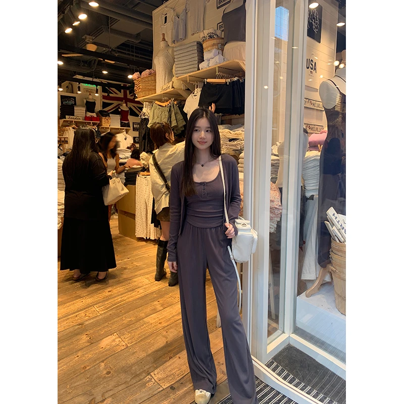 王少女YOKLASS 【清清】灰色针织休闲裤 K23499S43