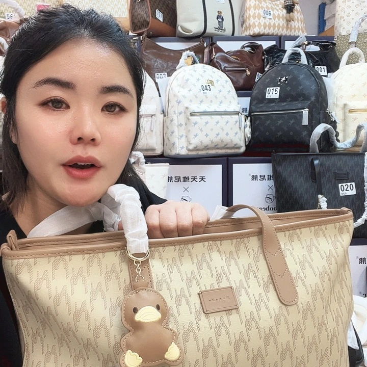 PVC  包包包包包包包包吧