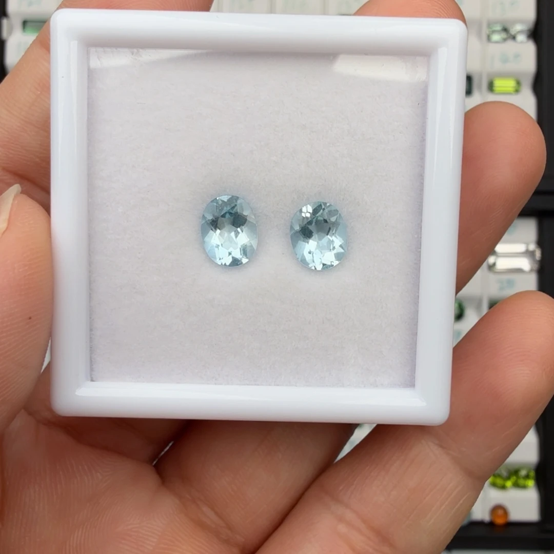 裸石海蓝宝石天然1.8克拉2颗