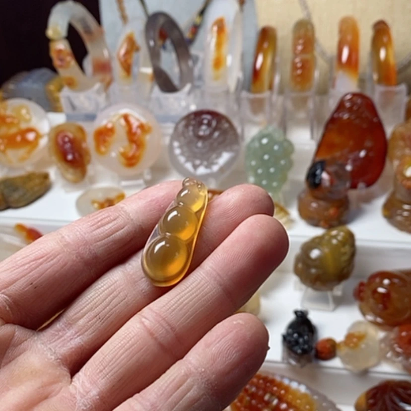 【闪购商品】玛瑙/玉髓挂件未镶嵌