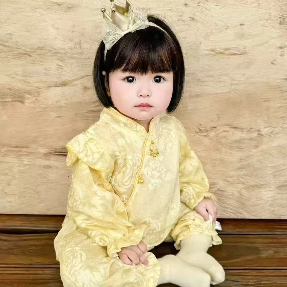 婴儿连体衣小公主风女宝宝洋气哈衣新生儿童中国风外出服春秋
