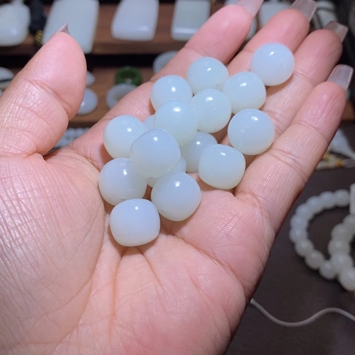 未镶嵌手链和田玉再**蓝